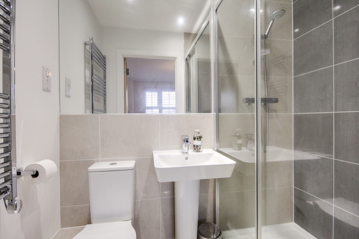 Saxons Court, Wokingham