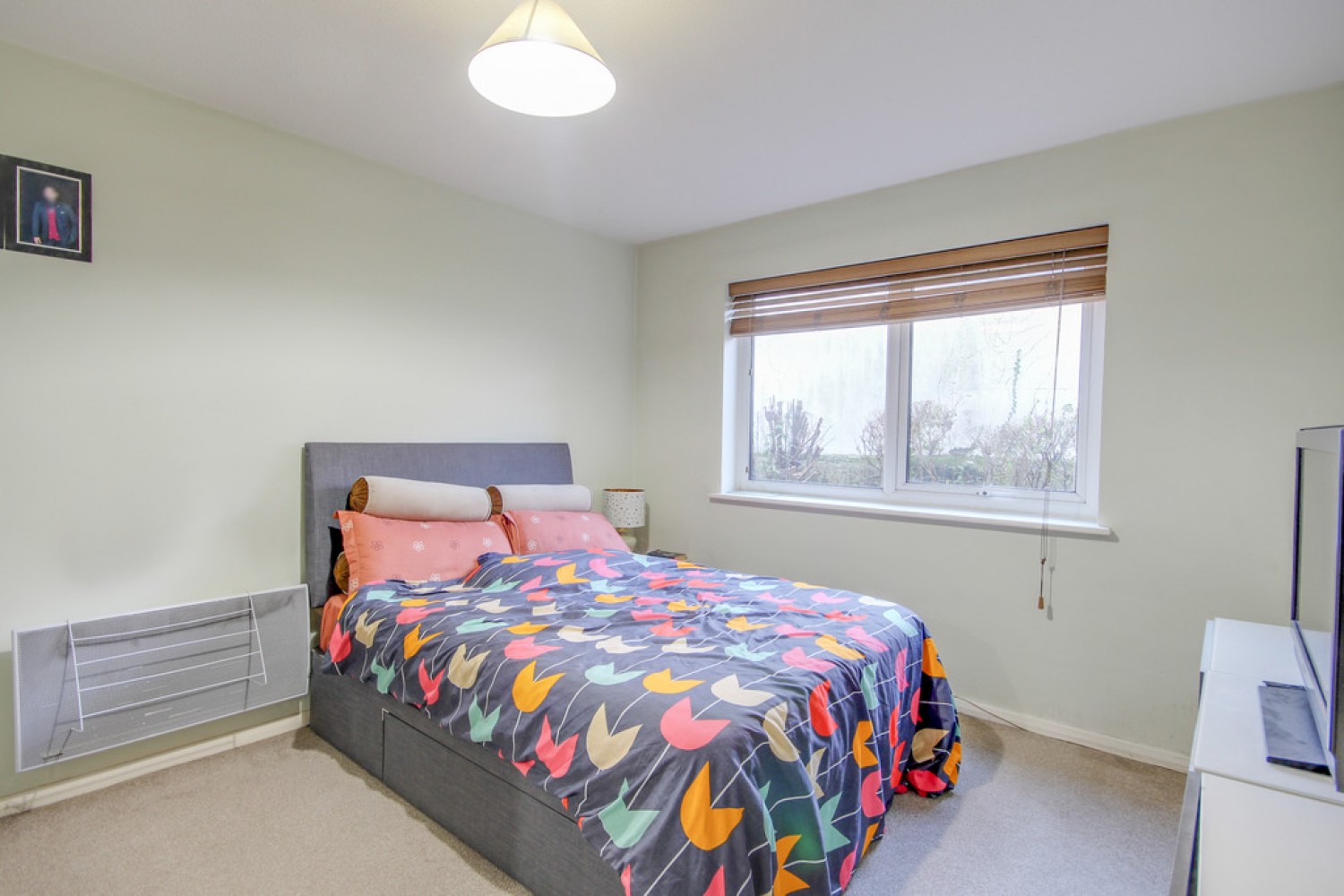 Sharonelle Court, Wokingham