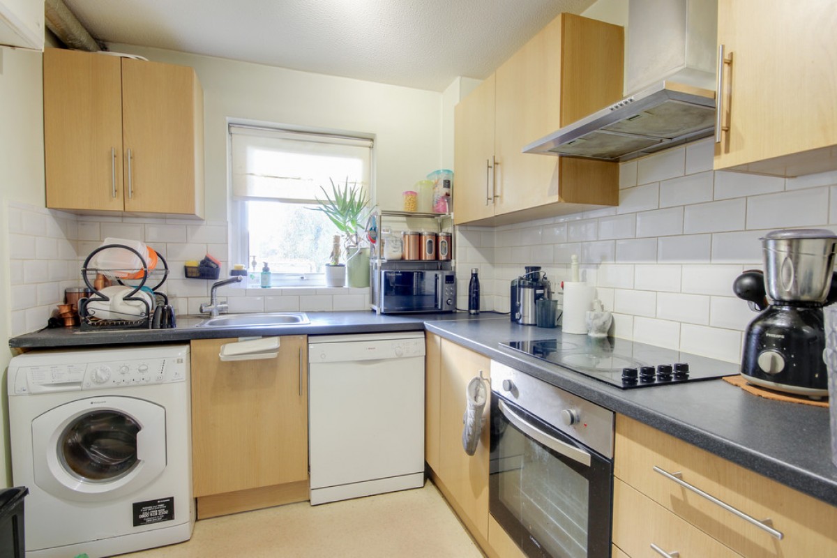 Sharonelle Court, Wokingham