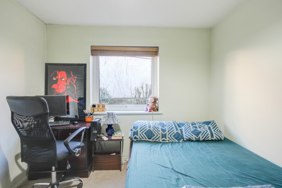 Sharonelle Court, Wokingham