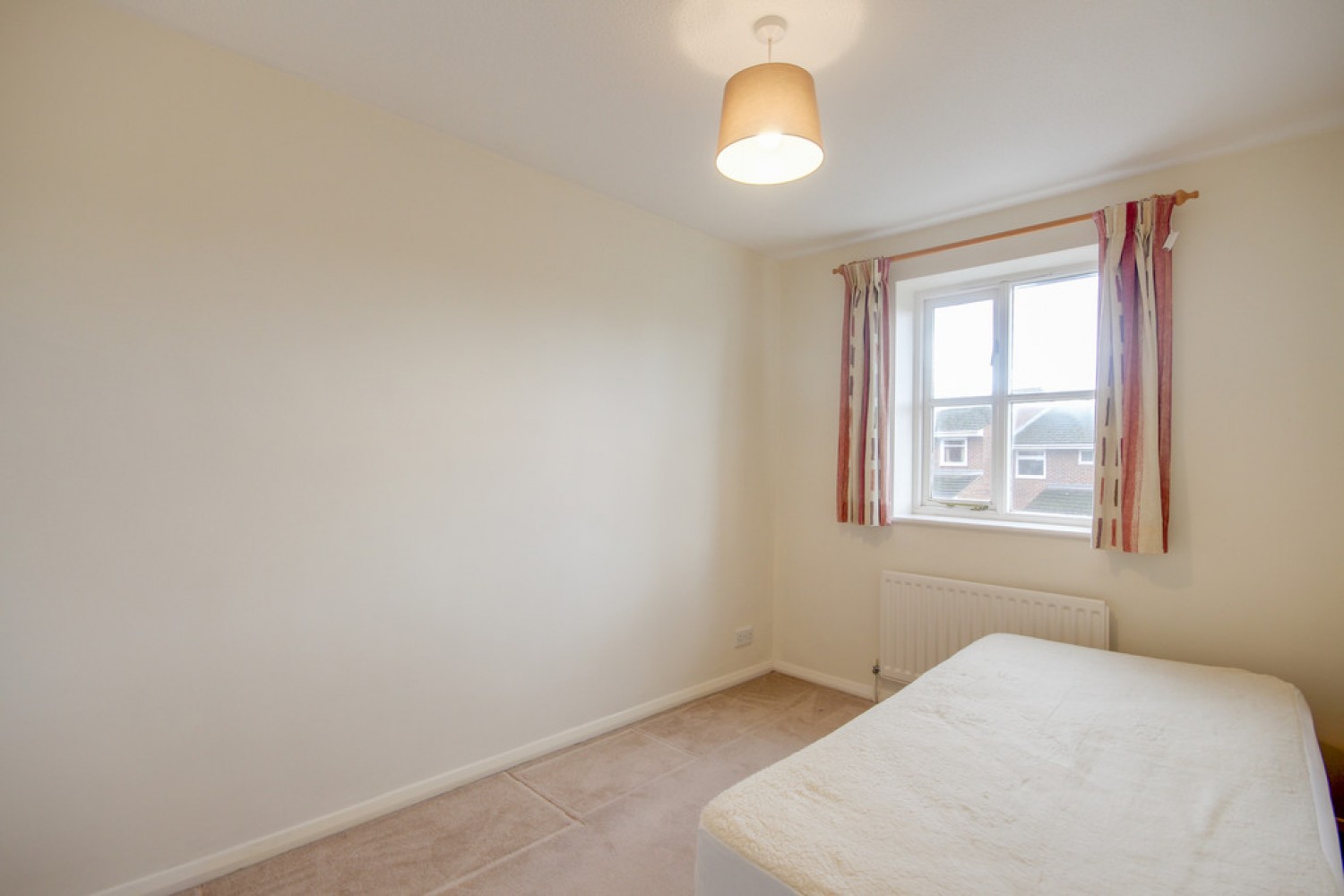 2 bedroom House for Letting Wokingham