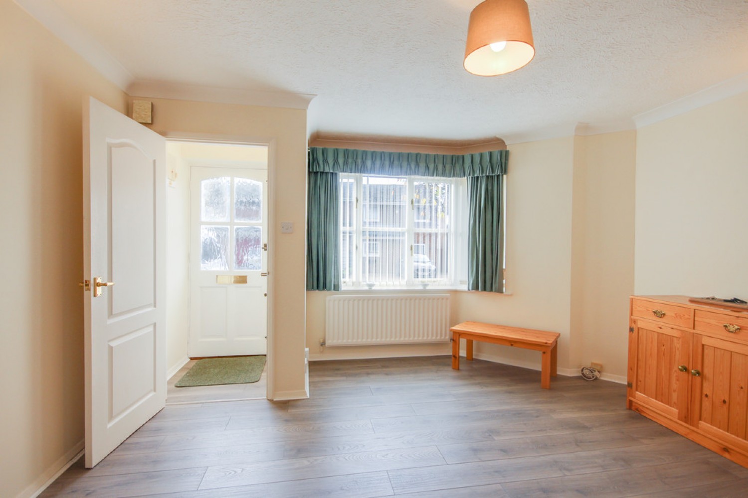 2 bedroom House for Letting Wokingham