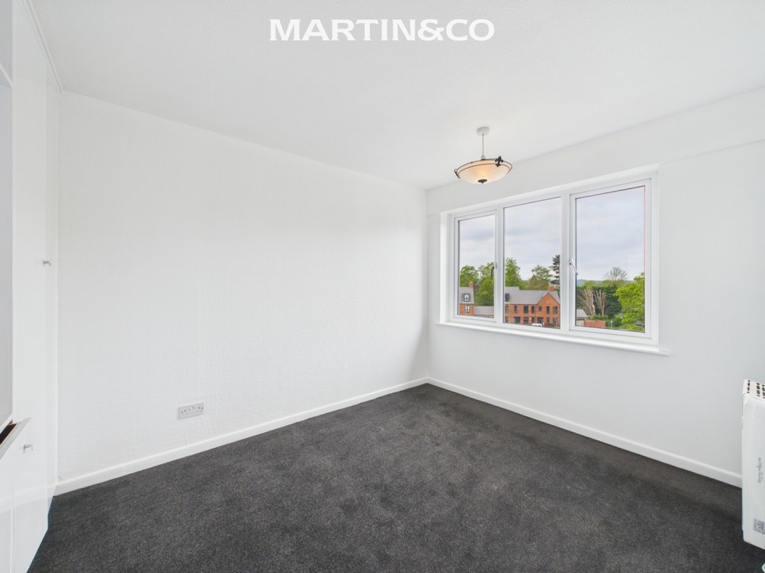 2 bedroom Flat for Letting Ellison Way, Wokingham