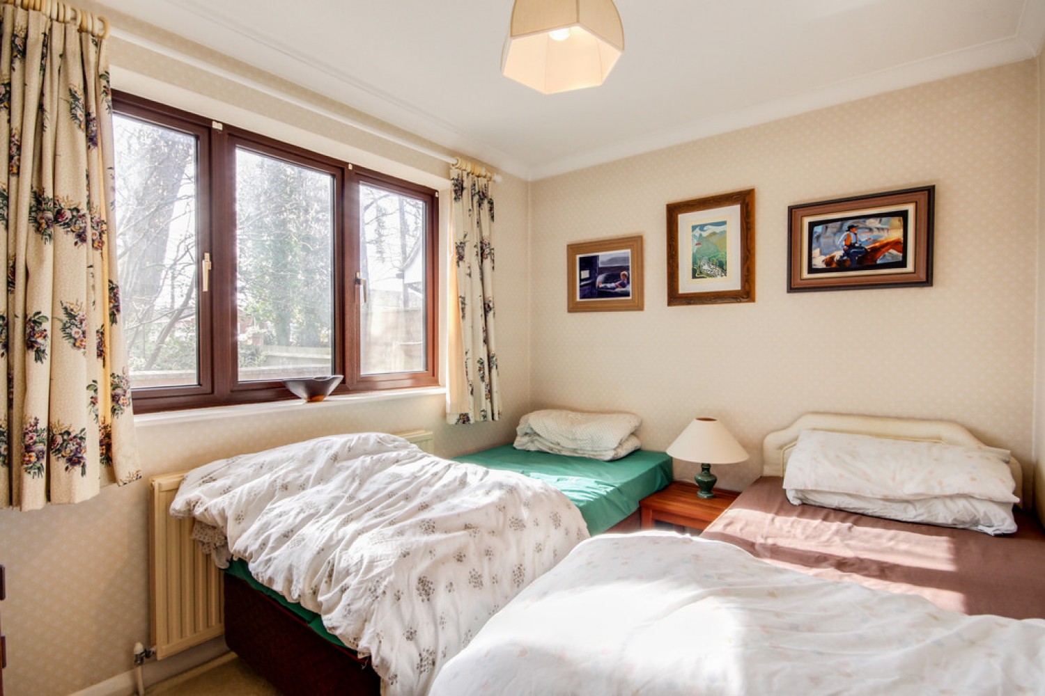 Finchampstead Road, Finchampstead