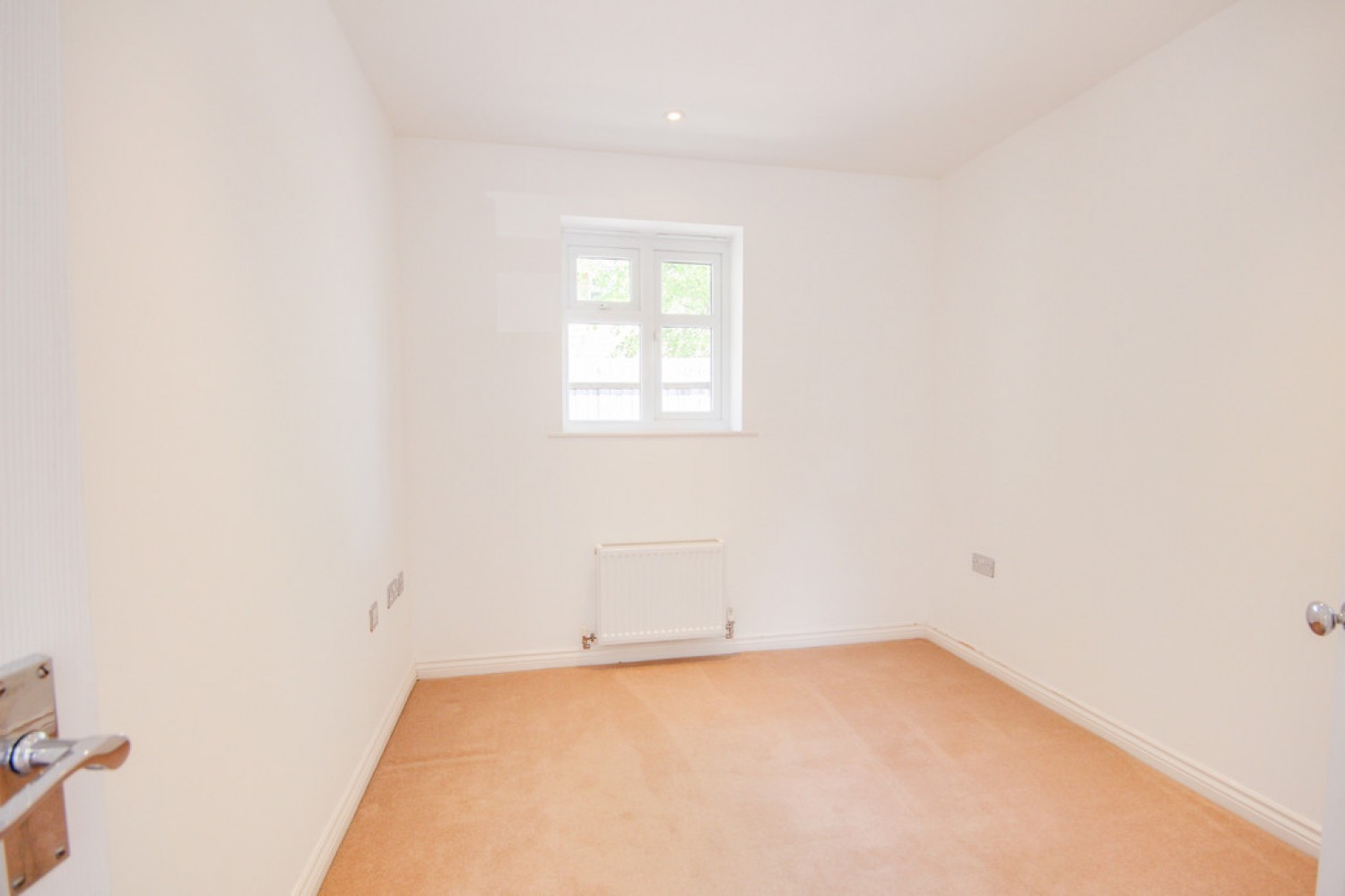 2 bedroom House for Letting London Road