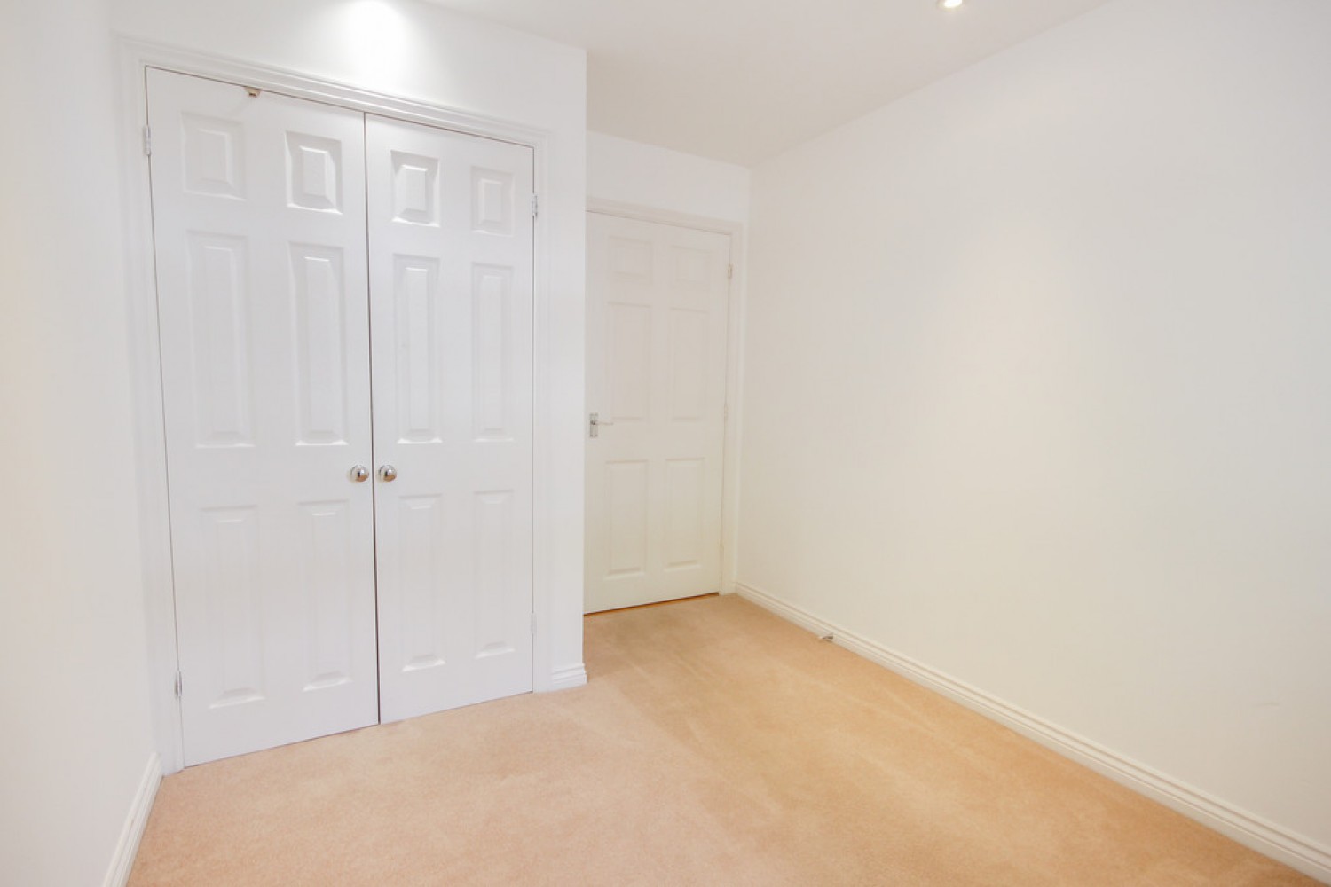 2 bedroom House for Letting London Road