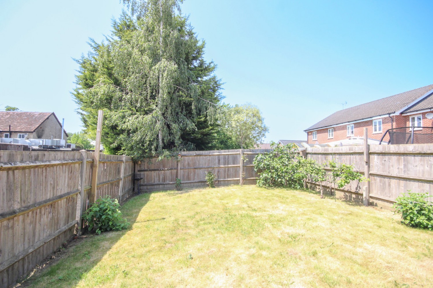 2 bedroom House for Letting London Road