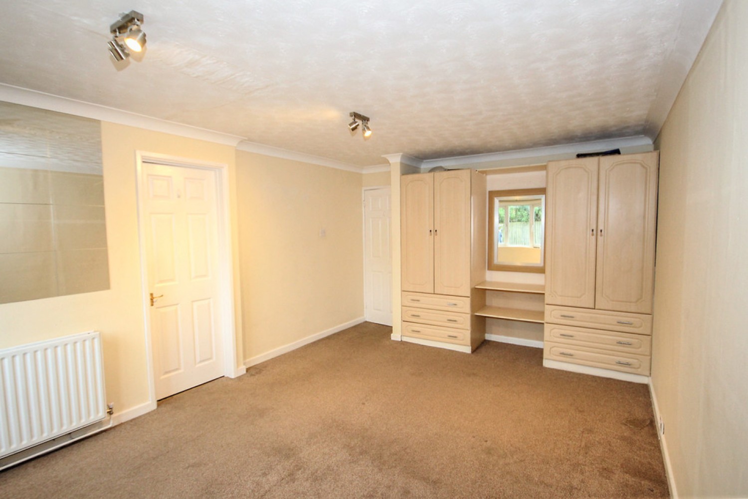 Warren House Road, Wokingham