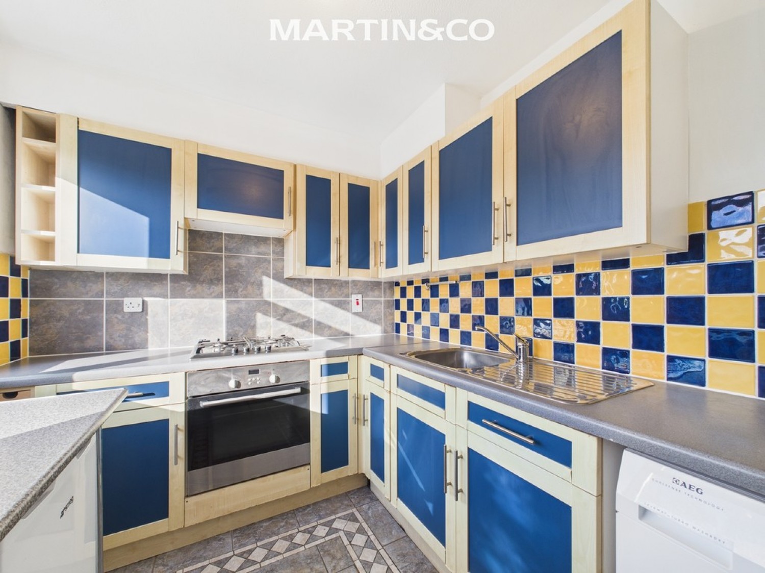 1 bedroom Flat for Sale Ladybank, Bracknell