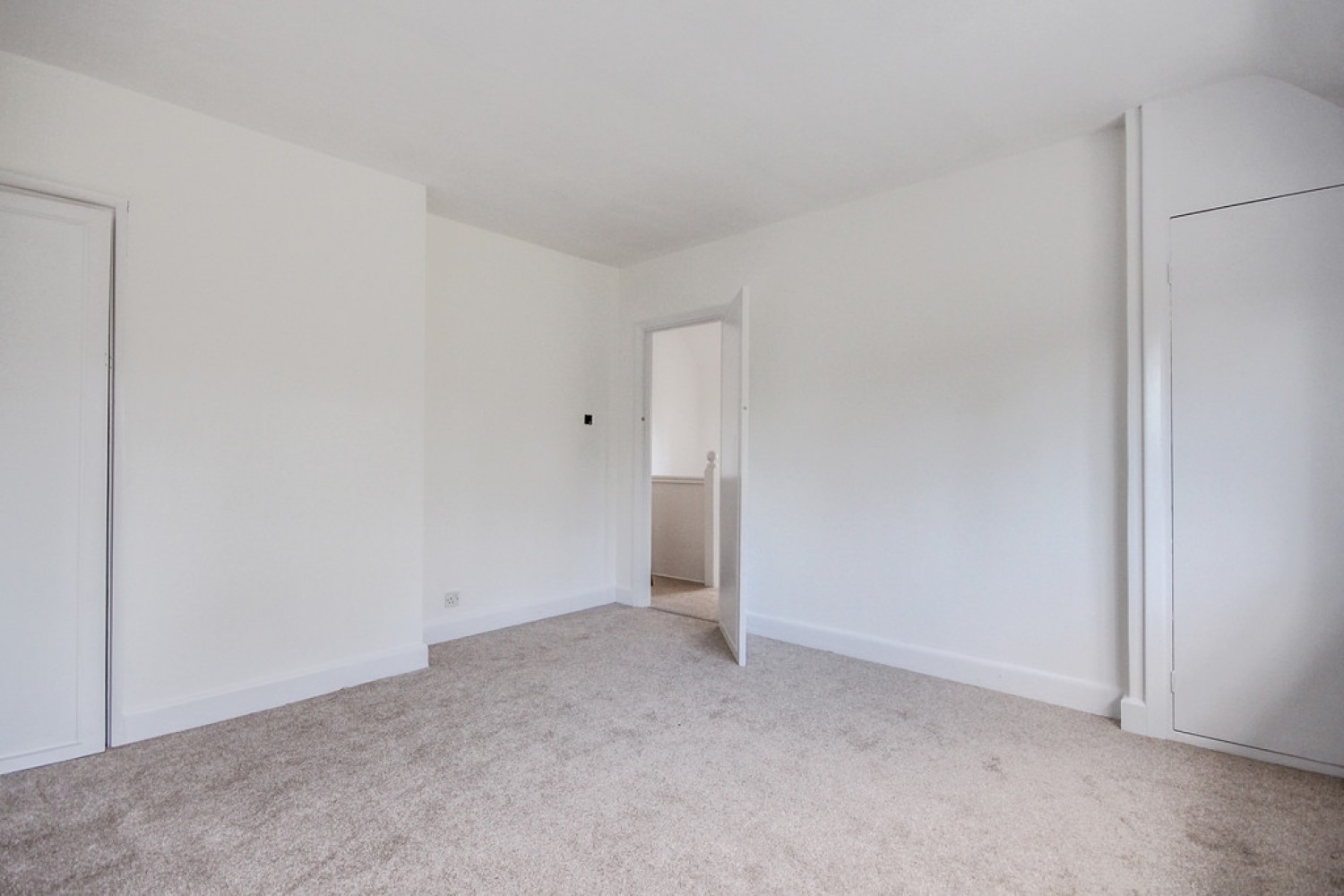 3 bedroom House for Letting Luckley Road Wokingham