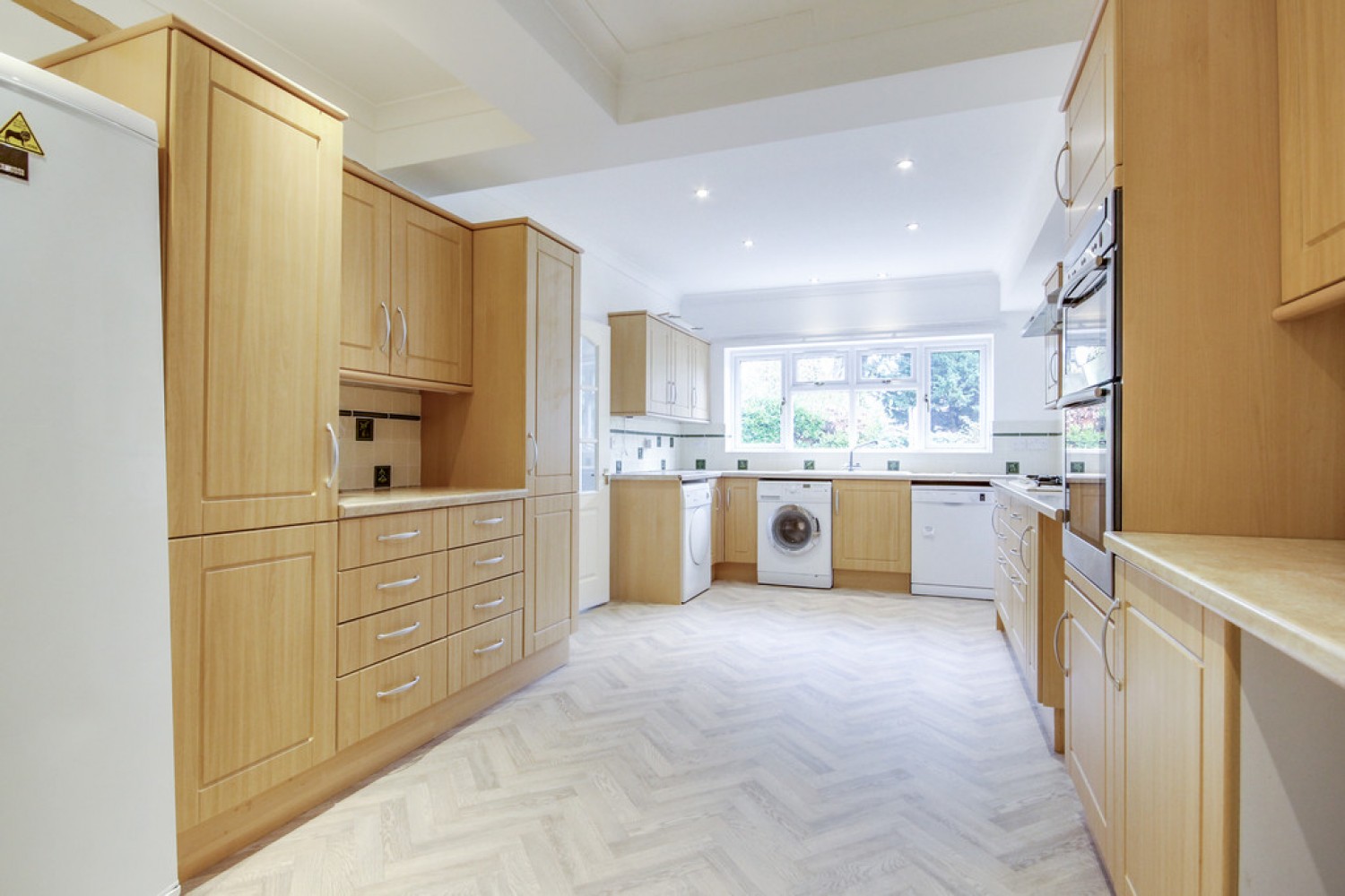 3 bedroom House for Letting Luckley Road Wokingham
