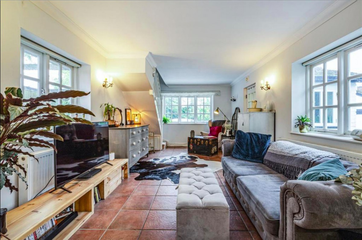 The Coach House, Bracknell