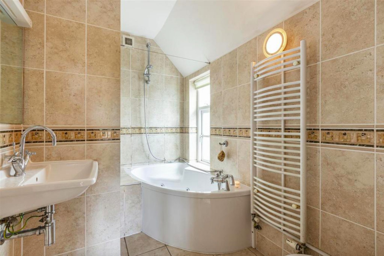 The Coach House, Bracknell