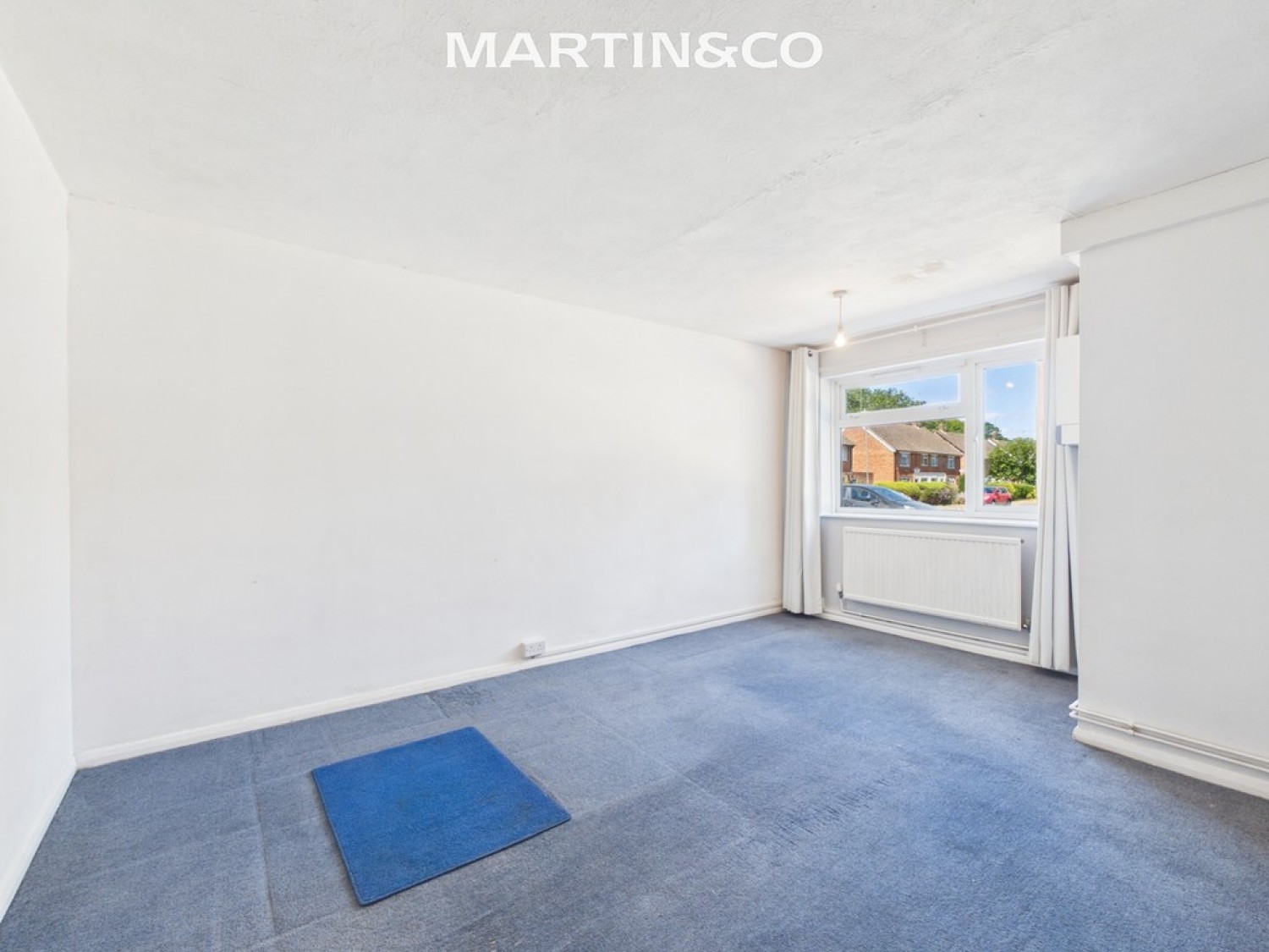 1 bedroom Flat for Sale Herons Way, Wokingham