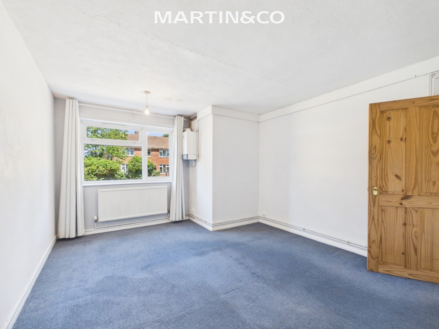 1 bedroom Flat for Sale Herons Way, Wokingham
