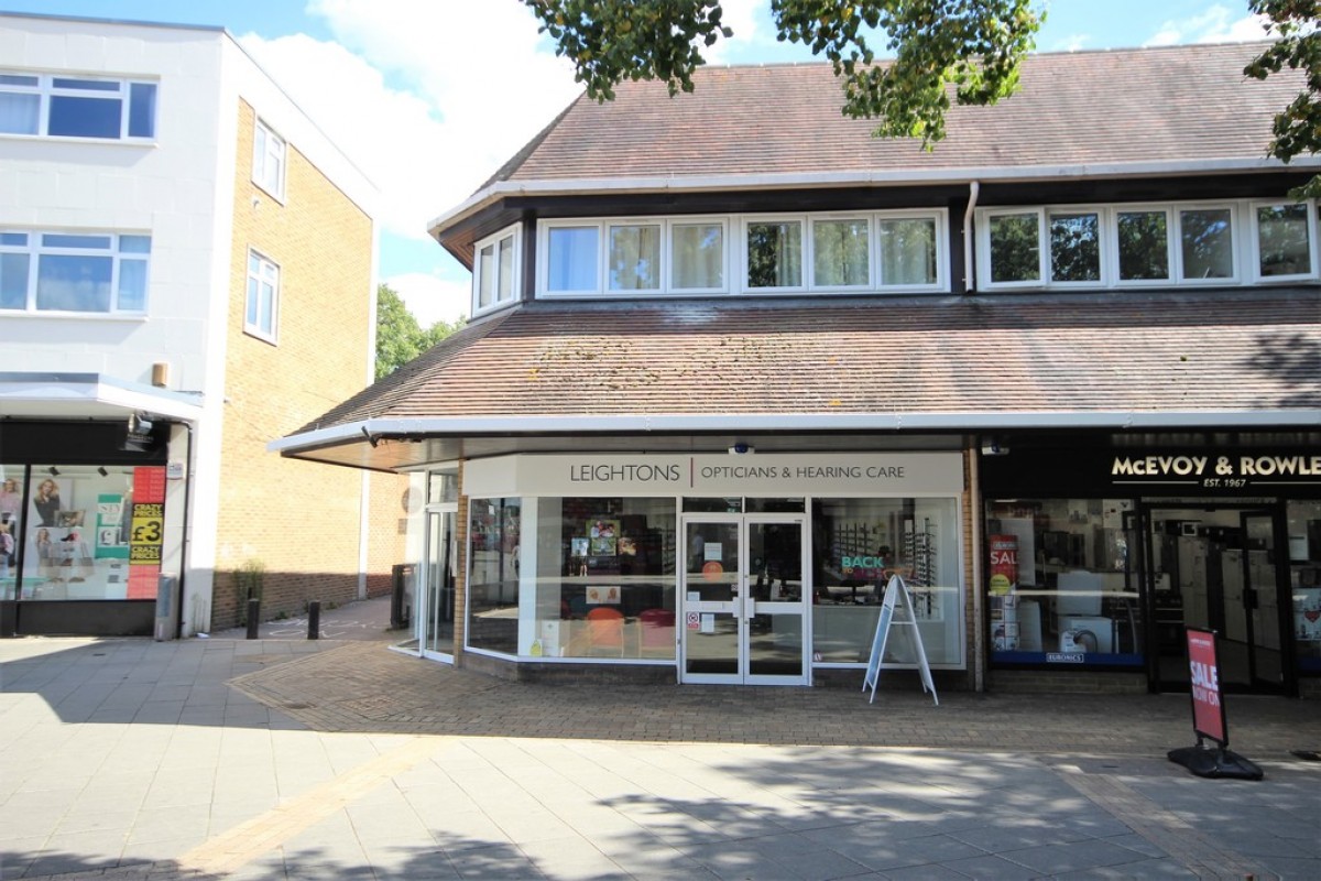 Crockhamwell Road Woodley