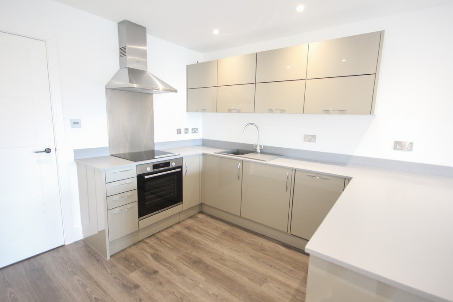1 bedroom Flat for Letting Crockhamwell Road Woodley