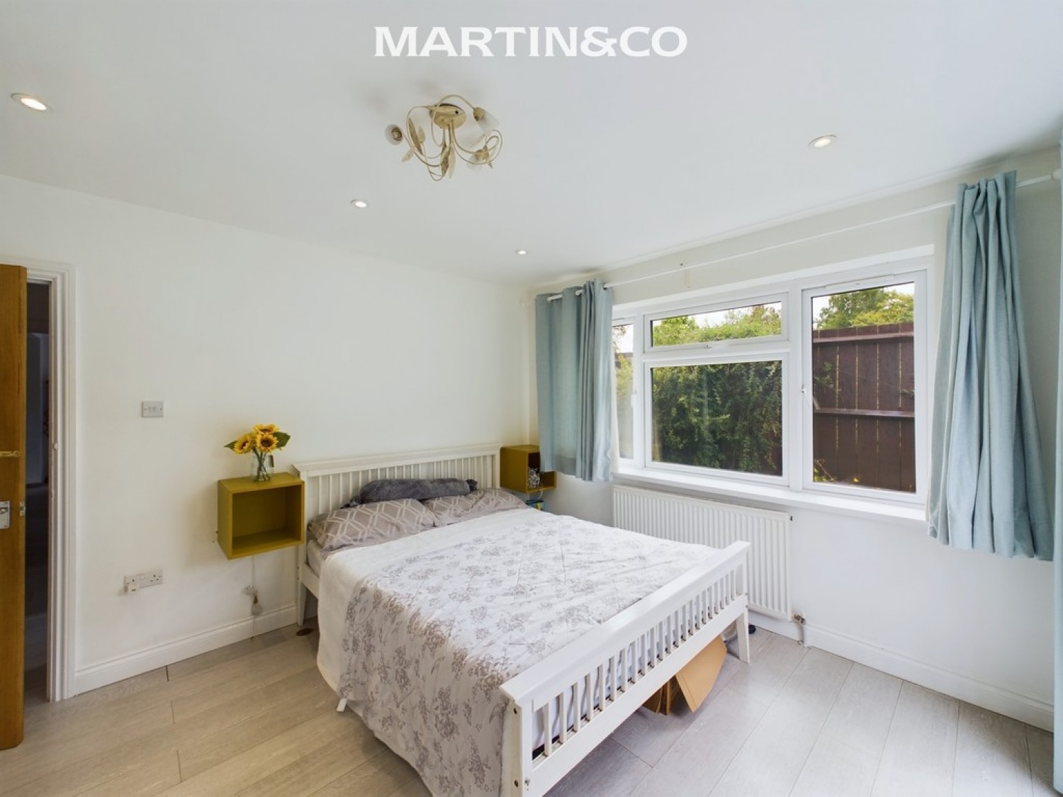 Oaklands Drive, Wokingham