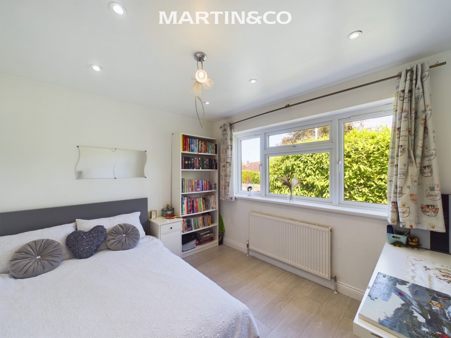 Oaklands Drive, Wokingham