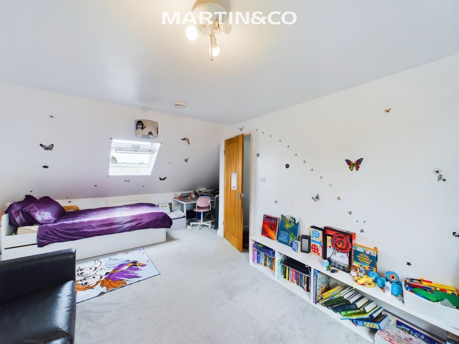 Oaklands Drive, Wokingham