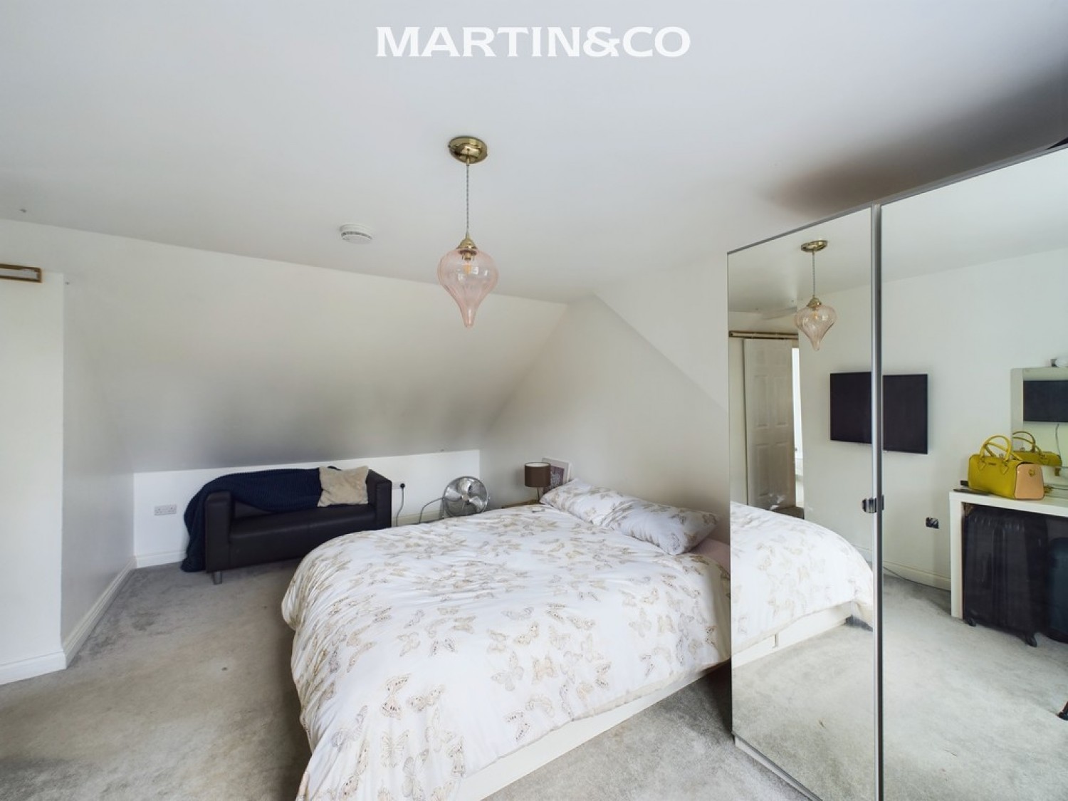 Oaklands Drive, Wokingham
