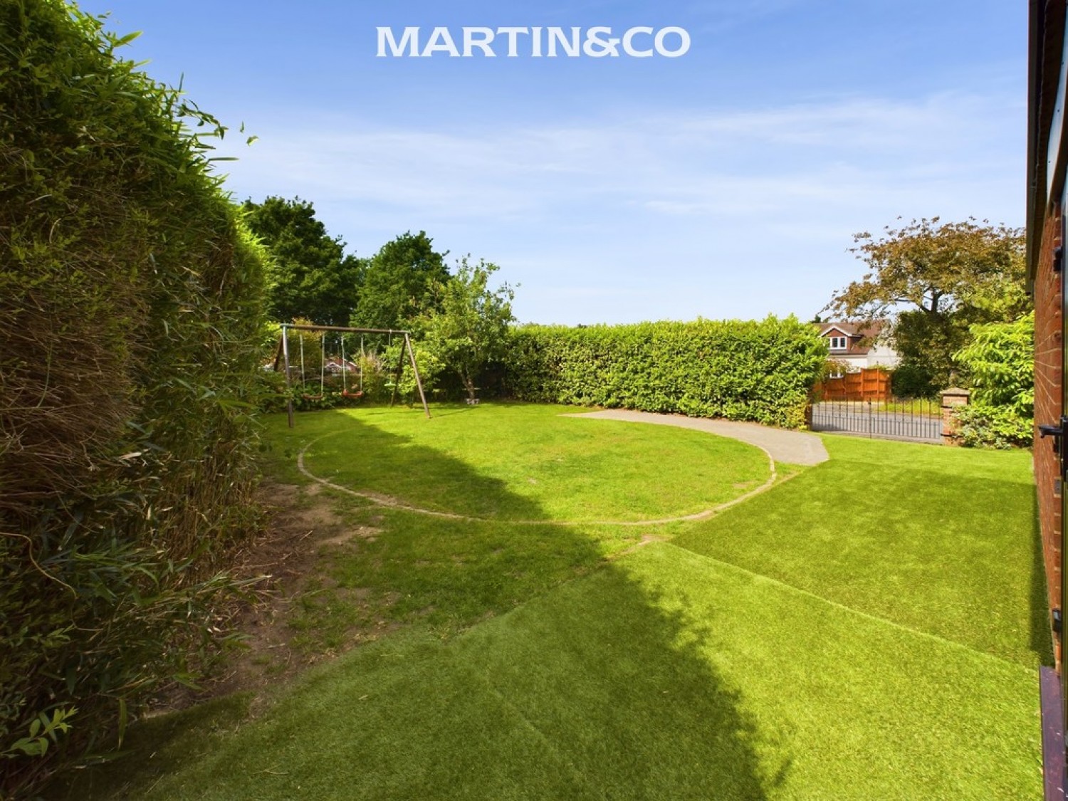 Oaklands Drive, Wokingham