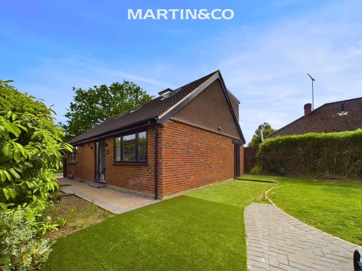 Oaklands Drive, Wokingham