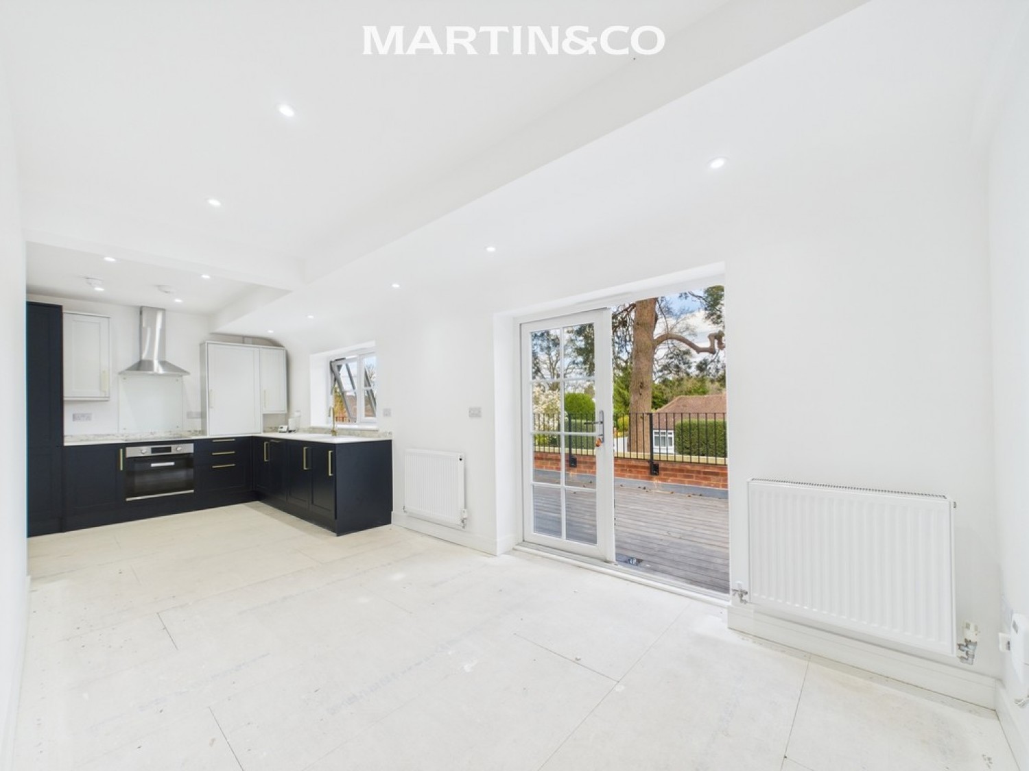 Oakingham Court, Heath Hill Road North