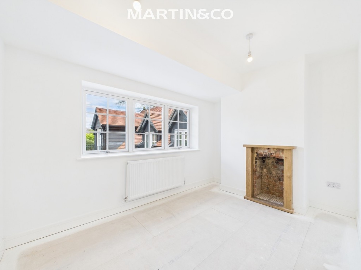 Oakingham Court, Heath Hill Road North