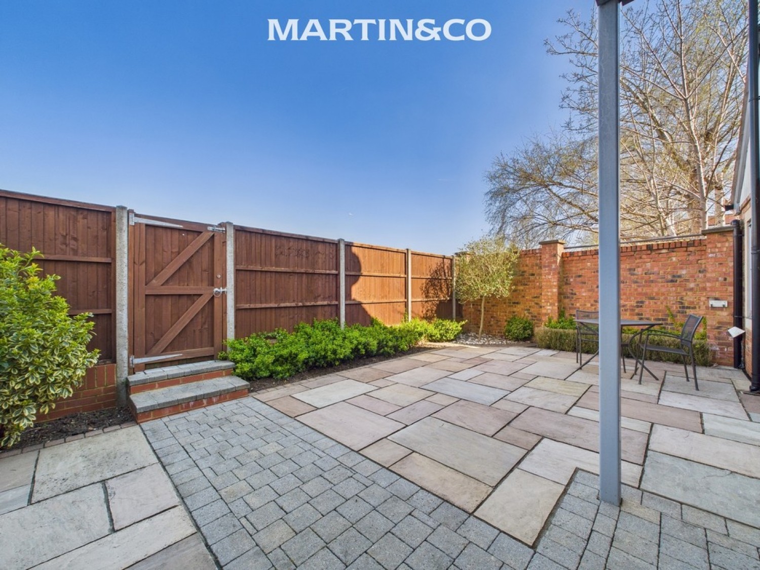 Peach Street, Wokingham