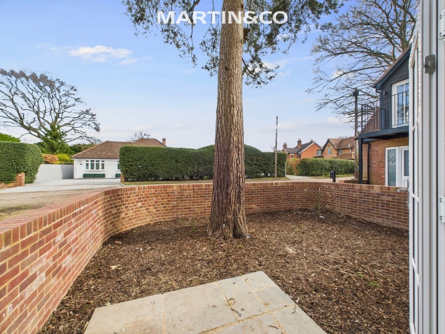 Oakingham Court, Heath Hill Road North