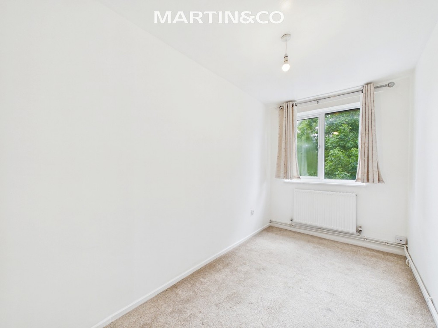 4 bedroom House for Sale Ollerton, Bracknell