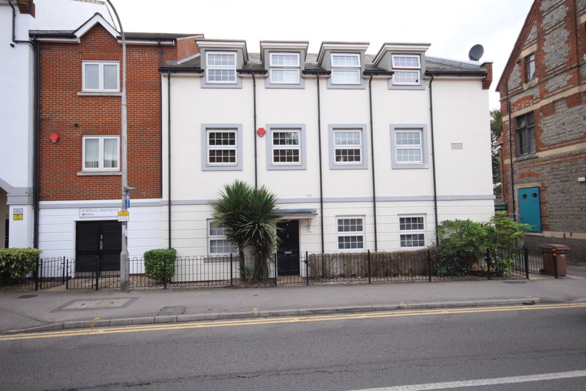 Silver Street, Reading