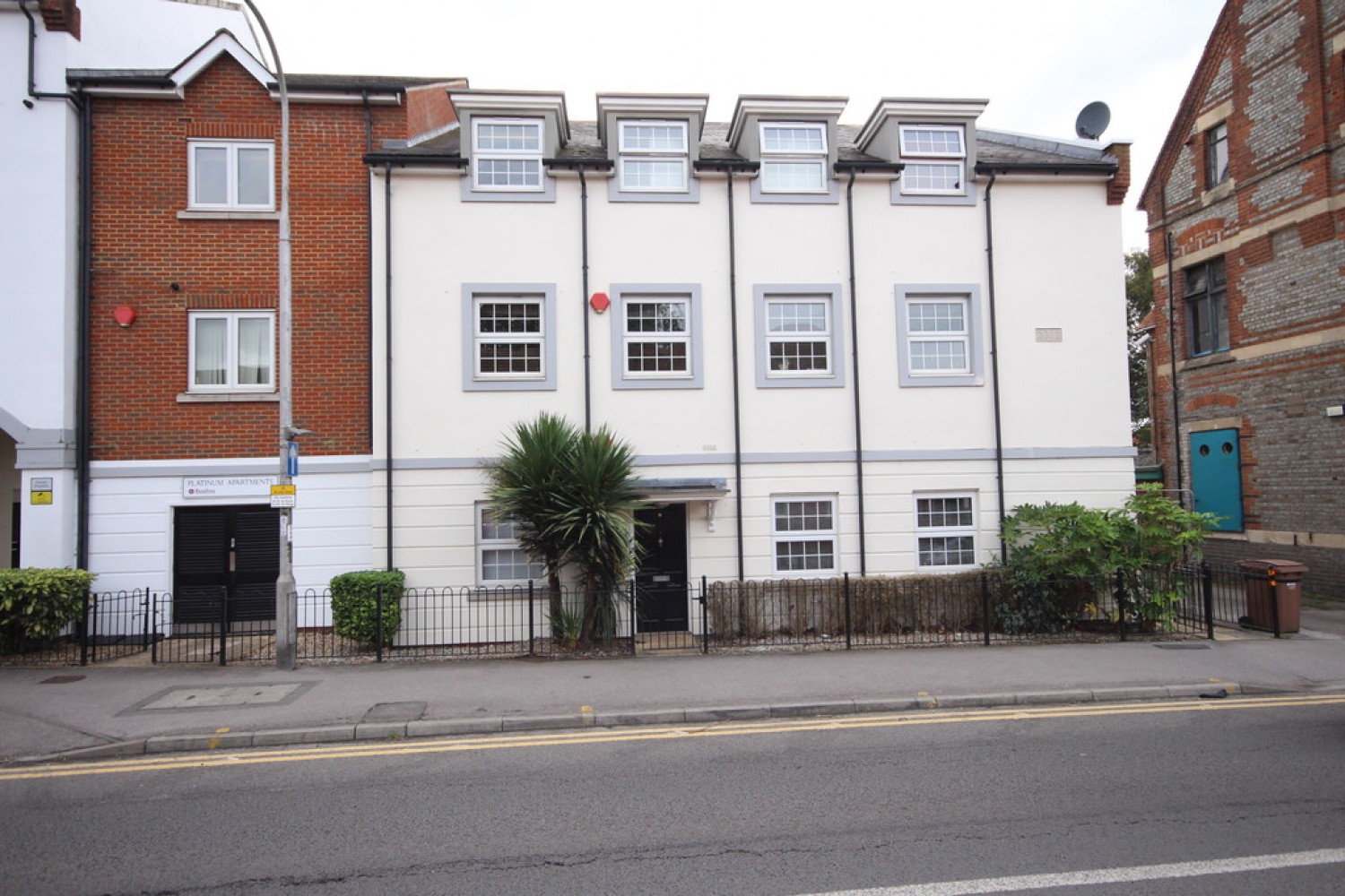 Silver Street, Reading
