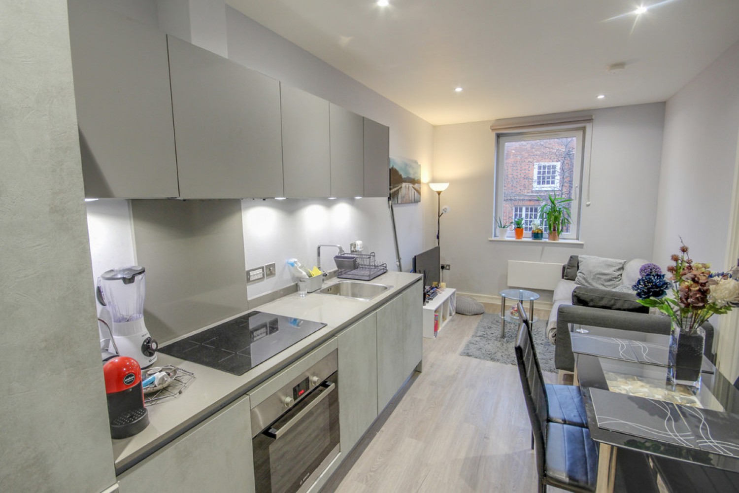 1 bedroom Flat for Letting Abbey House, Bracknell, Berkshire