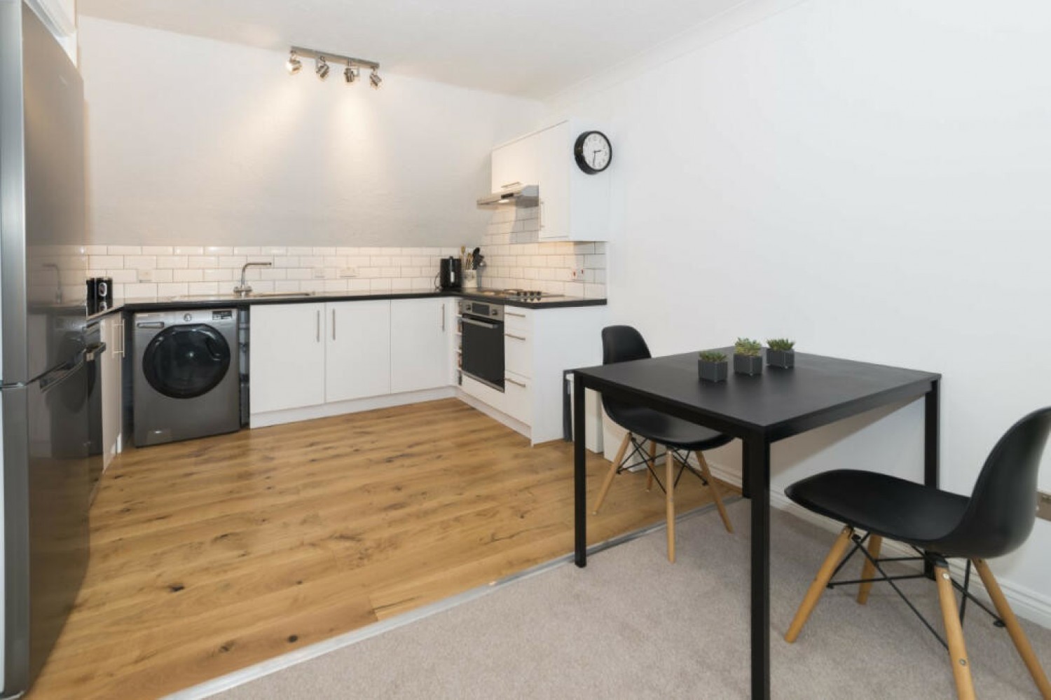 Wyvern Close, Bracknell