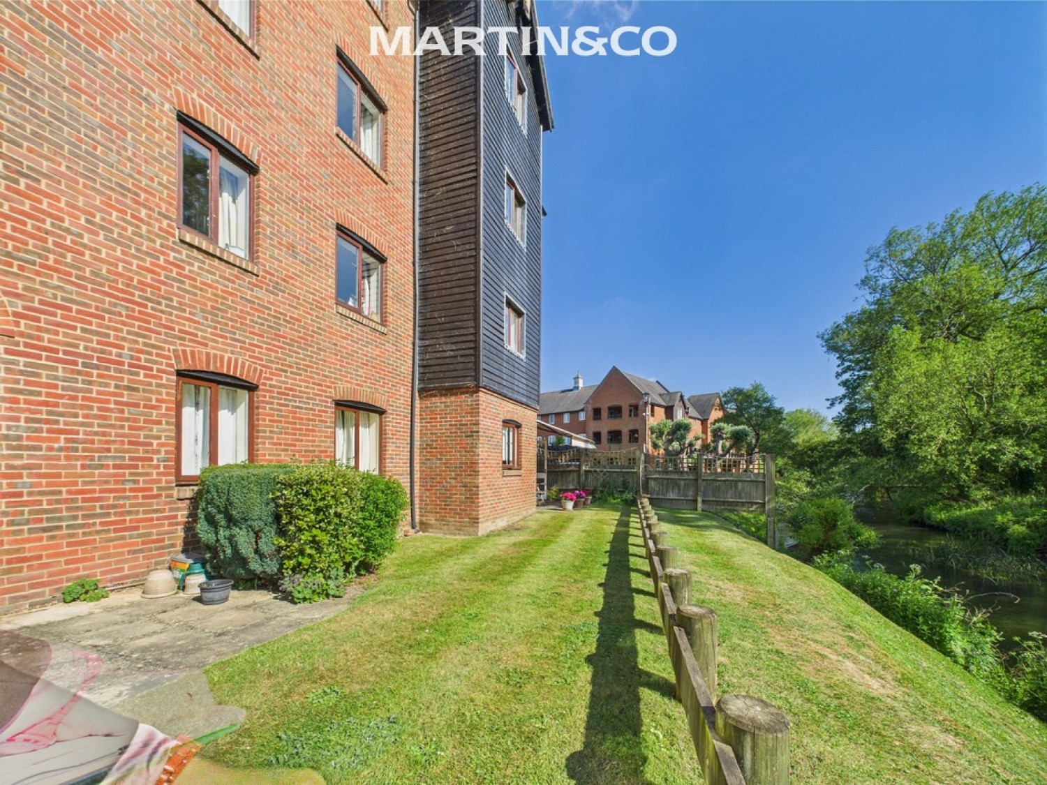 Silk Lane, Twyford
