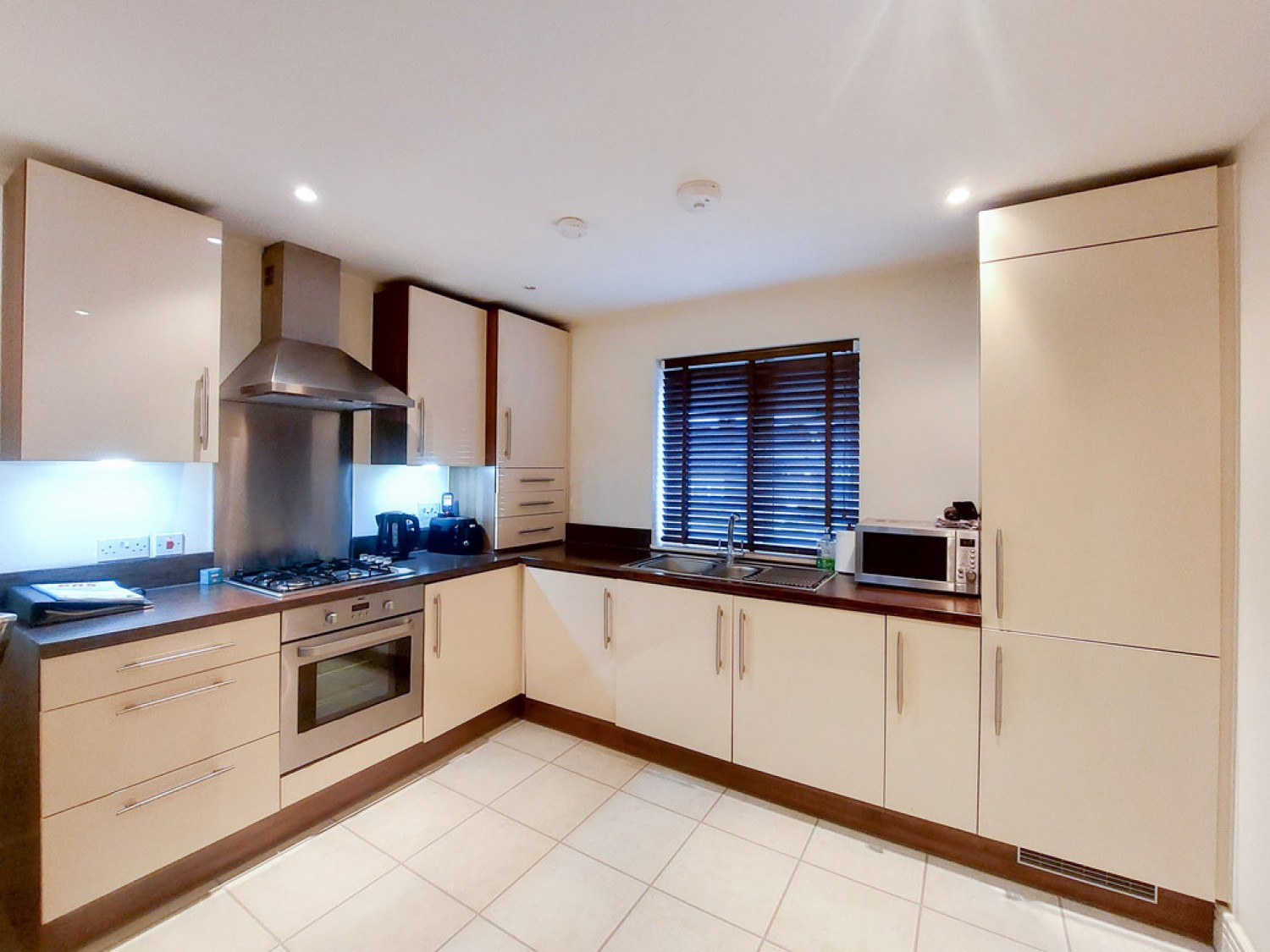 Wapshott Road, Staines-upon-Thames