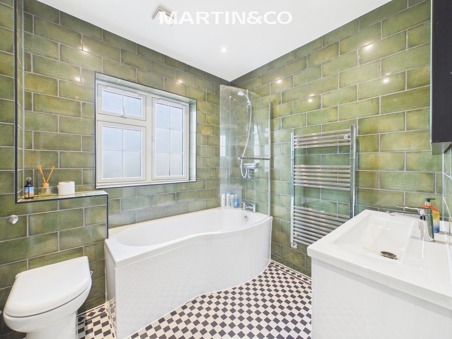 4 bedroom House for Sale Lowther Road, Wokingham