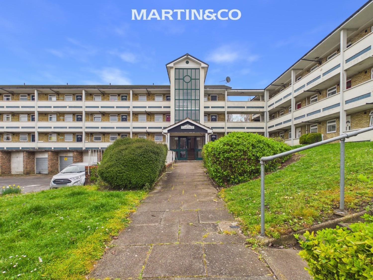 1 bedroom Flat for Sale Tudor House, Bracknell
