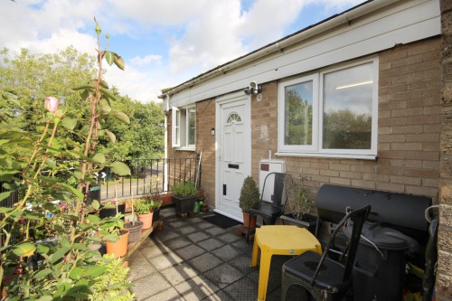 Clifton Road, Wokingham, Berkshire