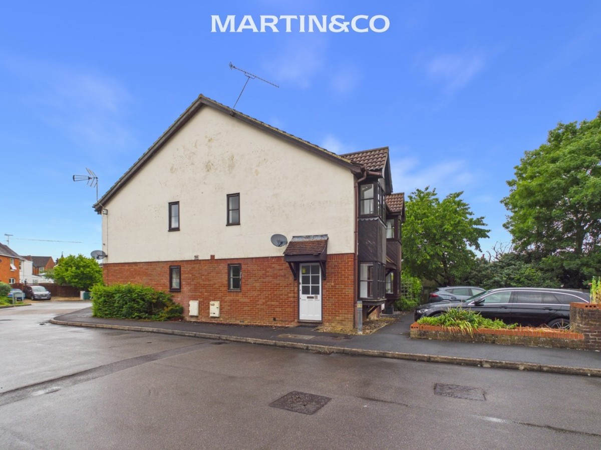 Orchard Close, Wokingham