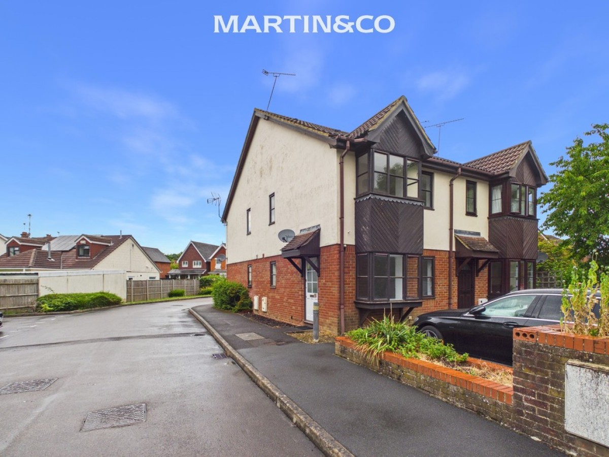 Orchard Close, Wokingham