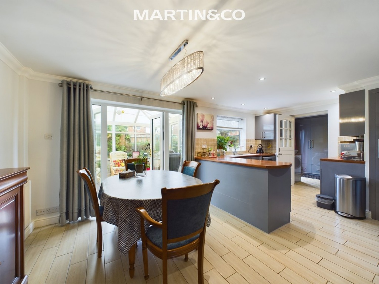 4 bedroom House in Woodrow Drive, Wokingham