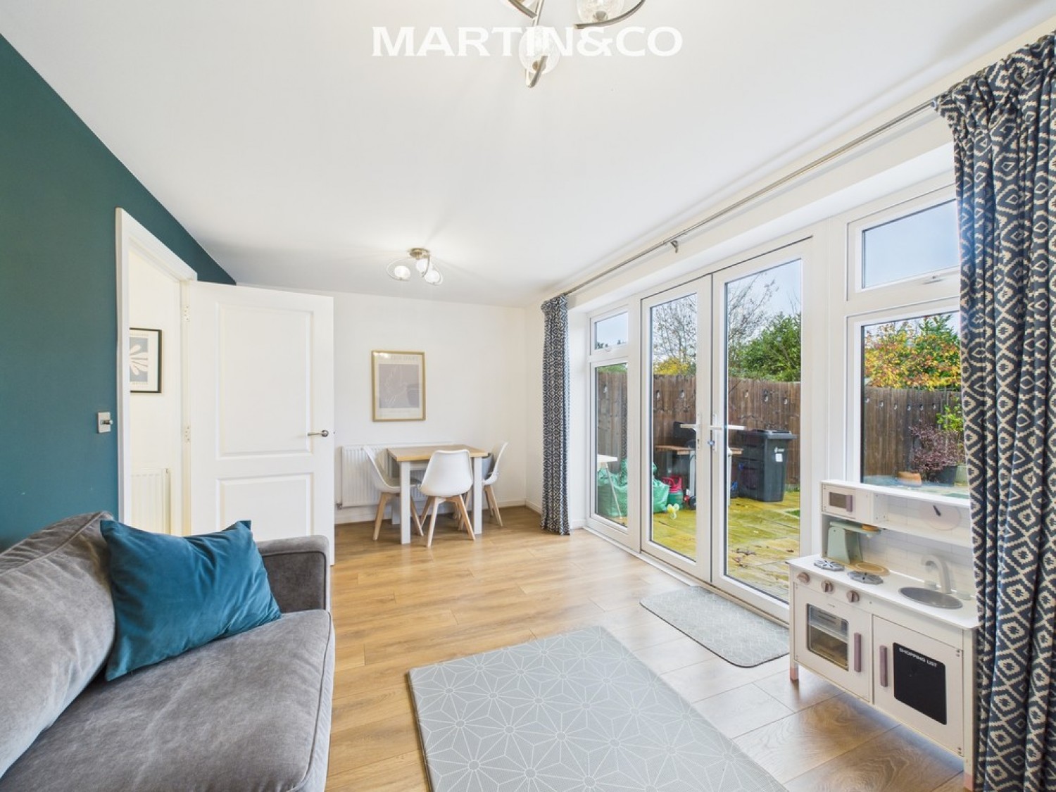 3 bedroom House in Morris Close, Wokingham