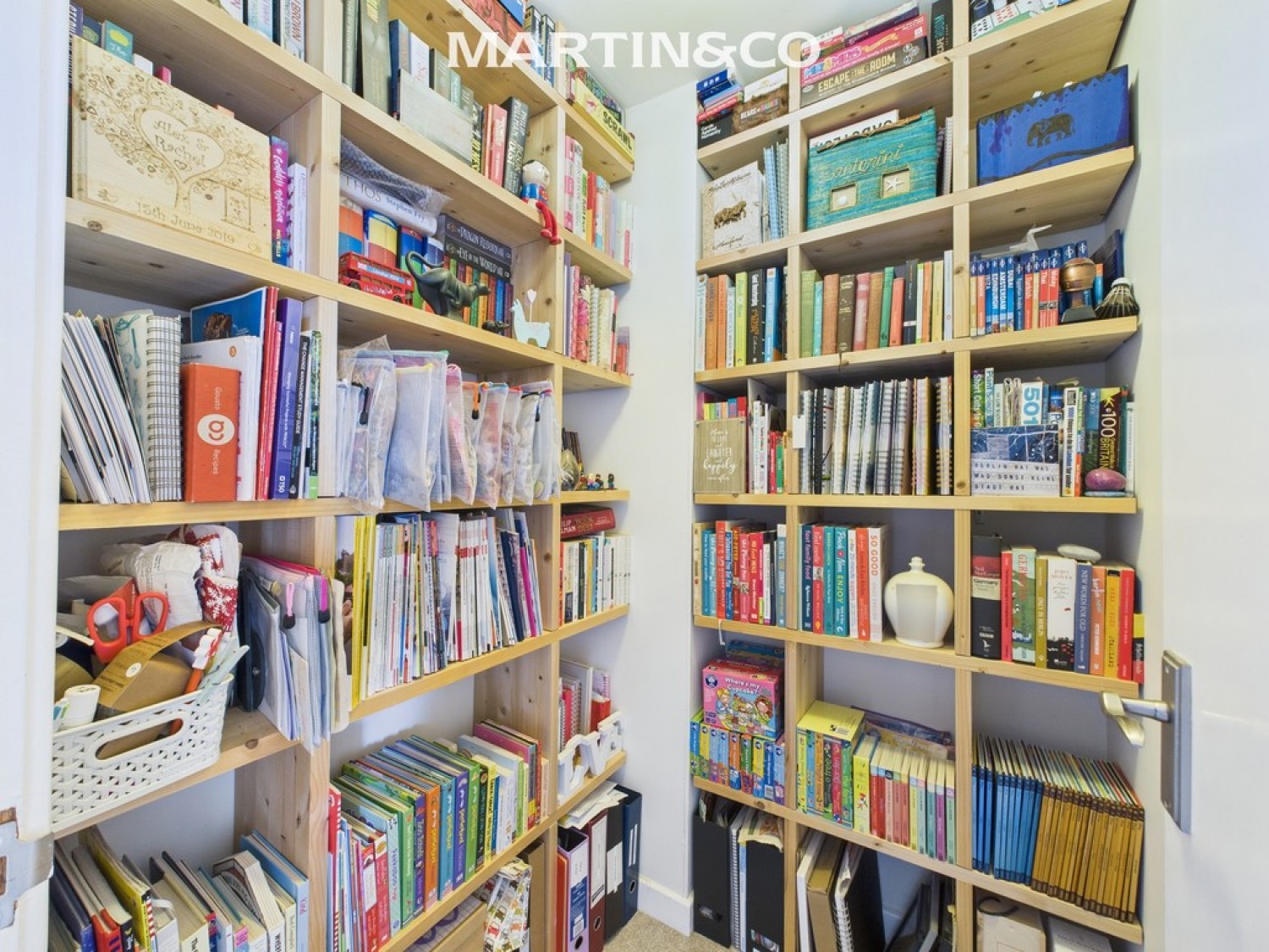 4 bedroom House for Sale Shefford Crescent, Wokingham