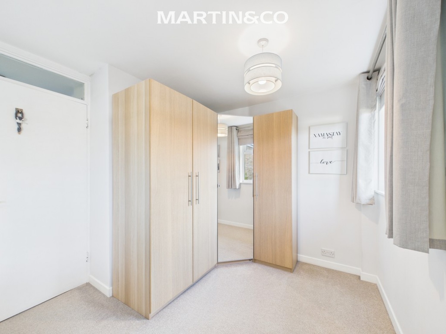 4 bedroom House for Sale Shefford Crescent, Wokingham