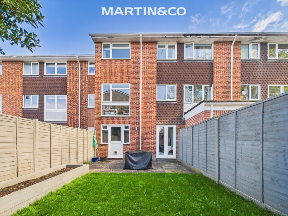 Shefford Crescent, Wokingham