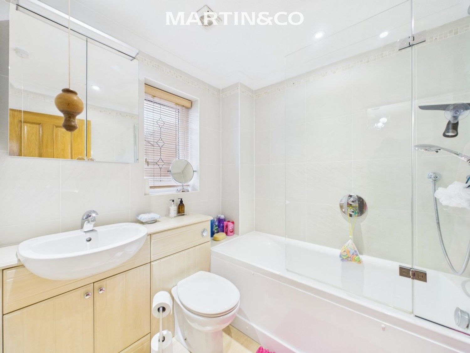 3 bedroom House in Blackcap Place