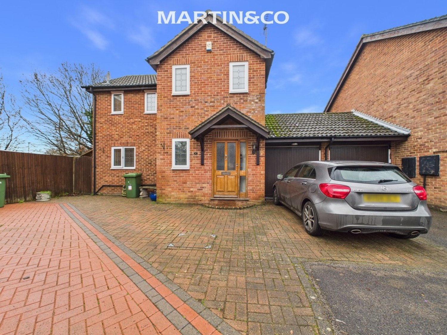 3 bedroom House in Blackcap Place